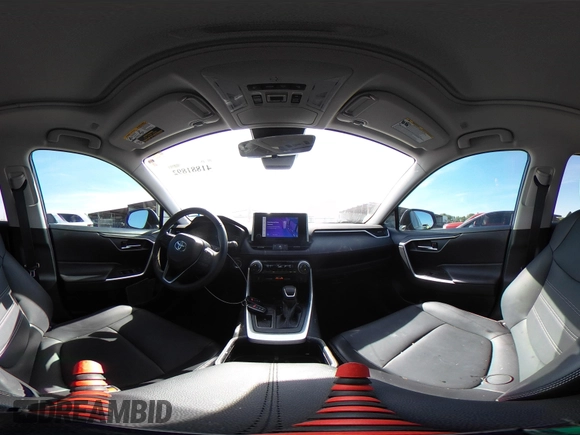 2024 Toyota RAV4 XLE Premium с VIN 2T3C1RFV2RC272612, выставлен на аукционе IAAI как лот 41881892 с пробегом 11 054 миль миль и . История ставок и продаж доступна на DreamBid. Изображение 19.