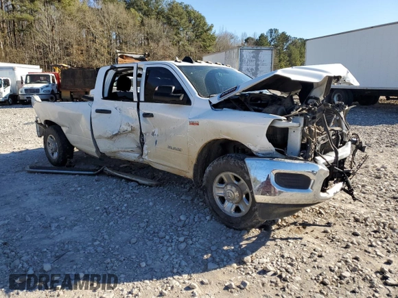2022 Ram 2500 Tradesman with VIN 3C6UR4HJ1NG180112, listed as a Copart auction lot 43023515 with 146,973 mi miles and Salvage title. Bid and sale history available at DreamBid. Image 4.