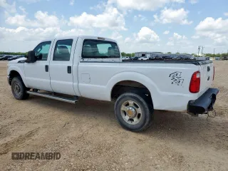 2015 Ford F-250 Lariat with VIN 1FT7W2B65FEB33276, listed as a Copart auction lot 61392365 with 193,284 mi miles and Clean title. Bid and sale history available at DreamBid. Image 2.