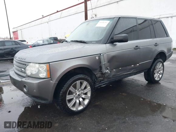 2007 Land Rover Range Rover SC z VIN SALMF13427A261552, wystawiony jako IAAI lot #40930292 z przebiegiem 143 865 mil mil oraz . Historia ofert i sprzedaży dostępna na DreamBid. Obrazek 17.