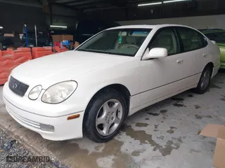 1998 Lexus GS 300 Luxury Perform Sdn with VIN JT8BD68S5W0026655, listed as a IAAI auction lot 41768829 with 1 mi miles. Bid and sale history available at carsss.com. Image 2.