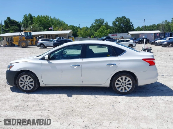 2017 Nissan Sentra SR with VIN 3N1AB7APXHY306257, listed as a IAAI auction lot 42502510 with 81,514 mi miles and . Bid and sale history available at DreamBid. Image 14.