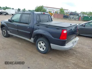 2002 Ford Explorer Sport Trac Value z VIN 1FMZU67E22UB82789, wystawiony jako IAAI lot #42860470 z przebiegiem 175 661 mil mil oraz . Historia ofert i sprzedaży dostępna na DreamBid. Obrazek 3.