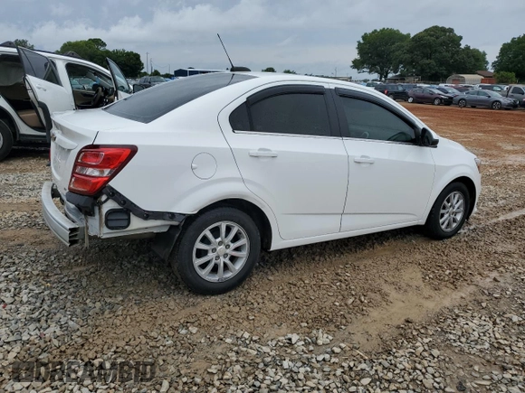 2017 Chevrolet Sonic LT с VIN 1G1JD5SH2H4133073, выставлен на аукционе Copart как лот 61479415 с пробегом 66 062 миль миль и Списание • Salvage title. История ставок и продаж доступна на DreamBid. Изображение 3.