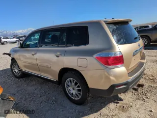 2011 Toyota Highlander with VIN 5TDBK3EH5BS060181, listed as a Copart auction lot 50558775 with 108,457 mi miles and Salvage Title. Bid and sale history available at carsss.com. Image 2.