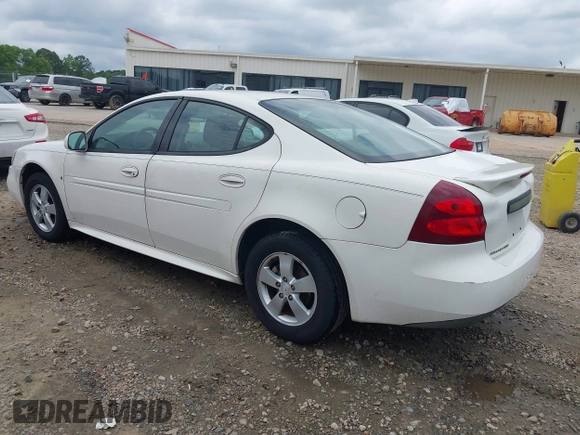 2008 Pontiac Grand Prix z VIN 2G2WP552081146514, wystawiony jako IAAI lot #42469455 z przebiegiem 219 033 mil mil oraz . Historia ofert i sprzedaży dostępna na DreamBid. Obrazek 3.