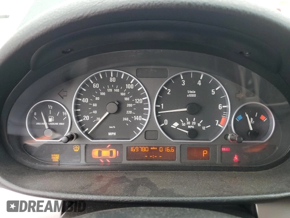 2004 BMW 3 Series 325xi with VIN WBAEU33444PM59813, listed as a Copart auction lot 53677725 with 169,780 mi miles and Salvage Title. Bid and sale history available at carsss.com. Image 9.