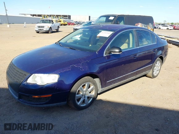 2006 Volkswagen Passat Value Edition z VIN WVWAK73CX6P042558, wystawiony jako IAAI lot #42232343 z przebiegiem 188 693 mil mil oraz . Historia ofert i sprzedaży dostępna na DreamBid. Obrazek 2.