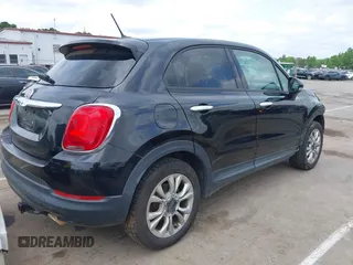 2016 FIAT 500X Easy z VIN ZFBCFXBT1GP441877, wystawiony jako IAAI lot #42128524 z przebiegiem 228 077 mil mil oraz . Historia ofert i sprzedaży dostępna na DreamBid. Obrazek 4.