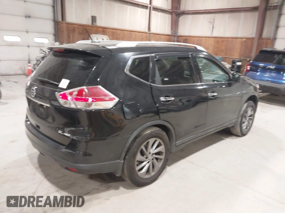 2016 Nissan Rogue SL with VIN 5N1AT2MV9GC755584, listed as a IAAI auction lot 42106132 with 83,514 mi miles and . Bid and sale history available at DreamBid. Image 4.