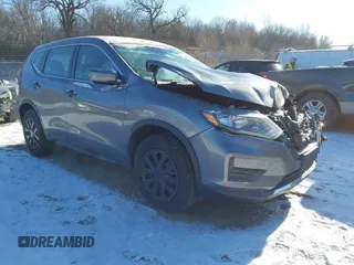 2020 Nissan Rogue SL with VIN 5N1AT2MV5LC804192, listed as a IAAI auction lot 41323639 with 55,051 mi miles. Bid and sale history available at carsss.com. Image 1.