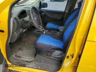 2005 Nissan Xterra SE z VIN 5N1AN08WX5C620712, wystawiony jako Copart lot #57815735 z przebiegiem 203 340 mil mil oraz Szkoda całkowita • Salvage title. Historia ofert i sprzedaży dostępna na DreamBid. Obrazek 7.