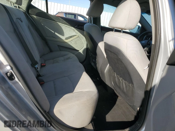 2013 Kia Optima LX z VIN 5XXGM4A76DG164752, wystawiony jako Copart lot #42209365 z przebiegiem 218 024 mil mil oraz Szkoda całkowita • Salvage title. Historia ofert i sprzedaży dostępna na DreamBid. Obrazek 10.