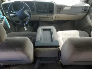 2001 Chevrolet Tahoe LS with VIN 1GNEK13TX1J290830, listed as a Copart auction lot 48331455 with 218,034 mi miles and Salvage Title. Bid and sale history available at carsss.com. Image 8.