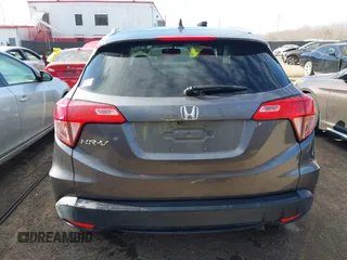 2018 Honda HR-V EX-L Navi with VIN 3CZRU5H76JM716971, listed as a IAAI auction lot 41646262 with 60,742 mi miles. Bid and sale history available at carsss.com. Image 16.