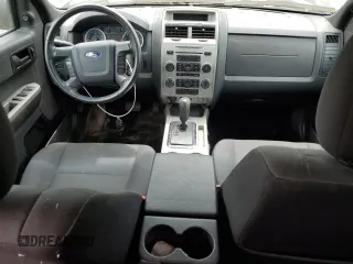 2012 Ford Escape XLT с VIN 1FMCU9DG6CKC42020, выставлен на аукционе Copart как лот 61827055 с пробегом 146 456 миль миль и Чистый • Clean title. История ставок и продаж доступна на DreamBid. Изображение 8.