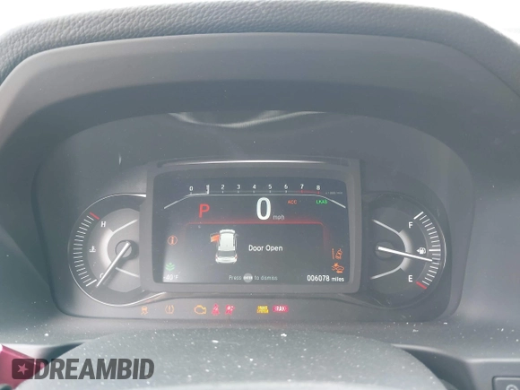 2025 Honda Passport TrailSport z VIN 5FNYF8H69SB012063, wystawiony jako IAAI lot #42060797 z przebiegiem 6078 mil mil oraz . Historia ofert i sprzedaży dostępna na DreamBid. Obrazek 7.