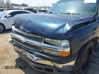 2004 Chevrolet Tahoe LS with VIN 1GNEC13V54R115616, listed as a IAAI auction lot 42499977 with 189,158 mi miles and . Bid and sale history available at DreamBid. Image 6.