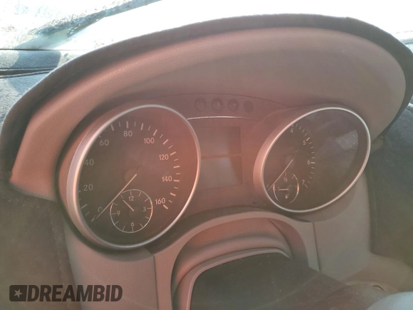 2010 Mercedes-Benz M 350 z VIN 4JGBB5GB9AA538078, wystawiony jako Copart lot #87926625 z przebiegiem Nie podano mil oraz Nie do naprawy • Non repairable. Historia ofert i sprzedaży dostępna na DreamBid. Obrazek 9.