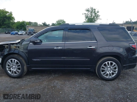 2016 GMC Acadia Denali z VIN 1GKKVTKDXGJ146619, wystawiony jako IAAI lot #39902882 z przebiegiem 123 957 mil mil oraz . Historia ofert i sprzedaży dostępna na DreamBid. Obrazek 15.