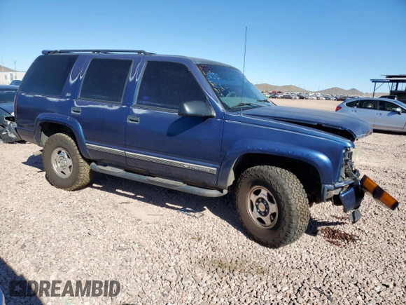 2000 Chevrolet Tahoe Z71 with VIN 1GNEK13R7YR152646, listed as a Copart auction lot 79464414 with 199,966 mi miles and Salvage title. Bid and sale history available at DreamBid. Image 4.