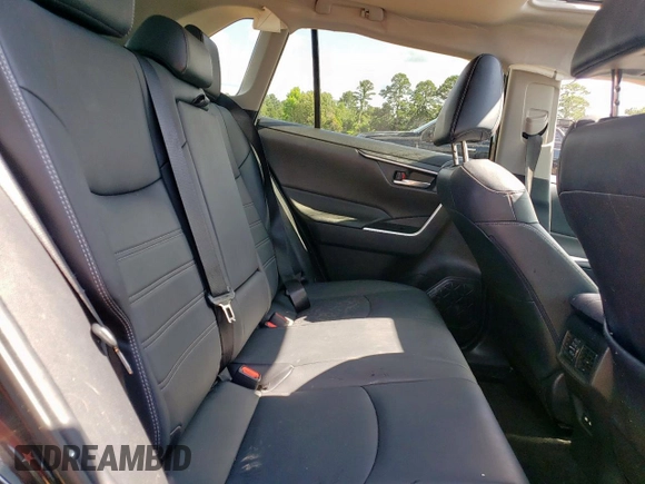 2021 Toyota RAV4 XLE Premium with VIN 2T3C1RFV5MC149234, listed as a Copart auction lot 58960675 with 63,920 mi miles and Salvage title. Bid and sale history available at DreamBid. Image 11.