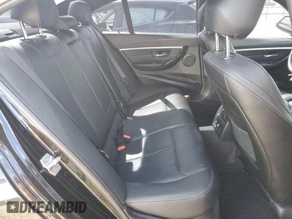 2017 BMW 3 Series 330i xDrive with VIN WBA8D9G35HNU65803, listed as a Copart auction lot 51901045 with 72,562 mi miles and Salvage title. Bid and sale history available at DreamBid. Image 10.