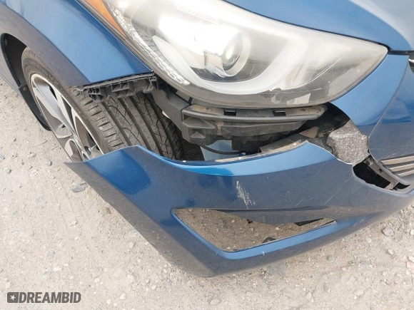 2014 Hyundai Elantra SE with VIN KMHDH4AEXEU039606, listed as a IAAI auction lot 41726852 with 43,717 mi miles. Bid and sale history available at carsss.com. Image 18.