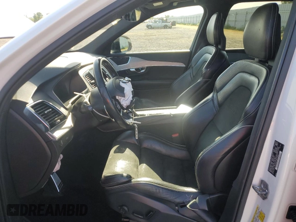 2017 Volvo XC90 R-Design with VIN YV4A22PM4H1173929, listed as a Copart auction lot 54051945 with 82,639 mi miles and Salvage title. Bid and sale history available at DreamBid. Image 7.