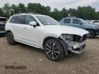 2018 Volvo XC90 Momentum with VIN YV4A22PKXJ1325846, listed as a Copart auction lot 62145045 with 111,119 mi miles and Salvage title. Bid and sale history available at DreamBid. Image 4.