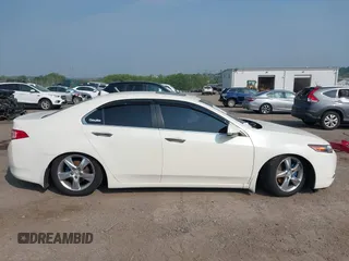 2011 Acura TSX с VIN JH4CU2F6XBC008406, выставлен на аукционе IAAI как лот 42437972 с пробегом 153 232 миль миль и . История ставок и продаж доступна на DreamBid. Изображение 13.