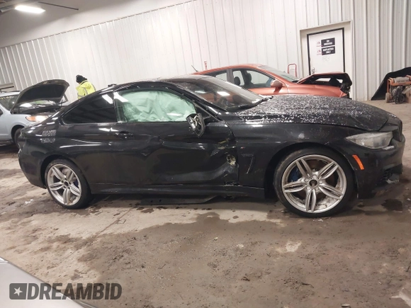 2016 BMW 4 Series 435i xDrive с VIN WBA3R5C59GK373735, выставлен на аукционе IAAI как лот 41338368 с пробегом 80 820 миль миль и . История ставок и продаж доступна на DreamBid. Изображение 13.