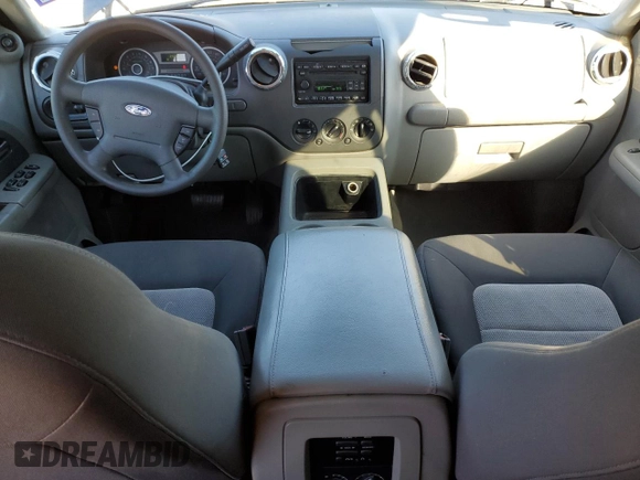 2006 Ford Expedition Special Service with VIN 1FMPU15546LA88230, listed as a Copart auction lot 86827724 with 252,607 mi miles and Salvage Title. Bid and sale history available at carsss.com. Image 8.