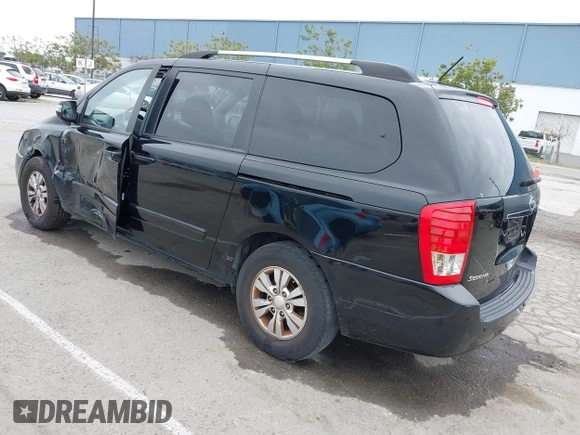 2012 Kia Sedona LX with VIN KNDMG4C78C6502141, listed as a IAAI auction lot 41725800 with 153,789 mi miles and . Bid and sale history available at carsss.com. Image 3.