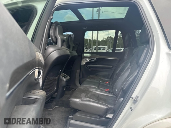 2016 Volvo XC90 T6 R-Design z VIN YV4A22PM9G1051453, wystawiony jako IAAI lot #42409837 z przebiegiem 147 400 mil mil oraz . Historia ofert i sprzedaży dostępna na DreamBid. Obrazek 8.