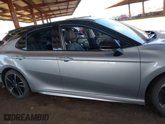 2018 Toyota Camry XSE with VIN 4T1BZ1HK4JU020851, listed as a IAAI auction lot 42466163 with 26,931 mi miles and . Bid and sale history available at DreamBid. Image 14.