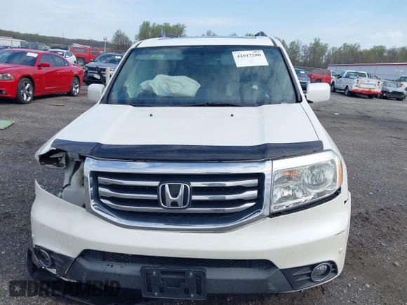 2014 Honda Pilot Touring with VIN 5FNYF4H97EB046879, listed as a IAAI auction lot 42017280 with 167,564 mi miles and . Bid and sale history available at carsss.com. Image 13.