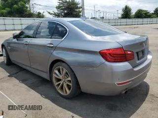 2015 BMW 5 Series 535i xDrive с VIN WBA5B3C52FD542661, выставлен на аукционе Copart как лот 61461975 с пробегом Не указан миль и Списание • Salvage title. История ставок и продаж доступна на DreamBid. Изображение 2.