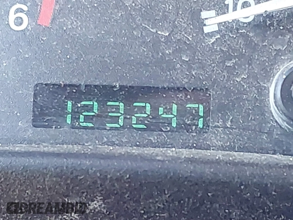 1999 Jeep Wrangler Sport with VIN 1J4FY19S0XP468304, listed as a IAAI auction lot 40038580 with 123,247 mi miles. Bid and sale history available at carsss.com. Image 15.