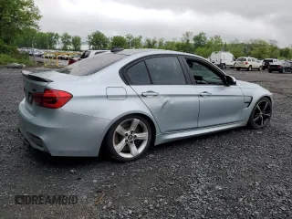 2018 BMW M3 z VIN WBS8M9C55J5K98867, wystawiony jako Copart lot #56819745 z przebiegiem 99 913 mil mil oraz Szkoda całkowita • Salvage title. Historia ofert i sprzedaży dostępna na DreamBid. Obrazek 3.