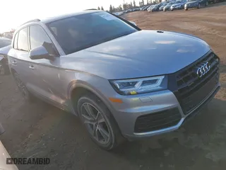 2020 Audi Q5 Premium Plus with VIN WA1BNAFY2L2063164, listed as a IAAI auction lot 41218376 with 42,515 mi miles. Bid and sale history available at carsss.com. Image 1.