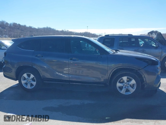 2021 Toyota Highlander L with VIN 5TDBZRBH7MS544245, listed as a IAAI auction lot 41630097 with 64,719 mi miles and . Bid and sale history available at DreamBid. Image 14.