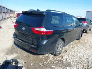 2019 Toyota Sienna XLE Auto Access Seat with VIN 5TDYZ3DC9KS995408, listed as a IAAI auction lot 41114546 with 98,280 mi miles. Bid and sale history available at carsss.com. Image 4.