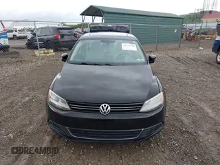 2013 Volkswagen Jetta SE z VIN 3VWDP7AJXDM289031, wystawiony jako IAAI lot #42325596 z przebiegiem 157 774 mil mil oraz . Historia ofert i sprzedaży dostępna na DreamBid. Obrazek 12.