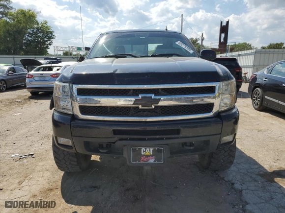 2007 Chevrolet Silverado 1500 LTZ with VIN 2GCFK13Y271592835, listed as a Copart auction lot 69279334 with 177,291 mi miles and Salvage Title. Bid and sale history available at carsss.com. Image 5.
