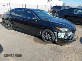 2018 Toyota Camry LE with VIN 4T1B11HK0JU667187, listed as a IAAI auction lot 41816582 with 119,692 mi miles. Bid and sale history available at carsss.com. Image 1.