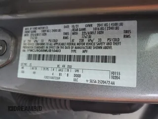 2021 Ford Escape SE with VIN 1FMCU9G68MUB10403, listed as a Copart auction lot 60376445 with 37,069 mi miles and Salvage title. Bid and sale history available at DreamBid. Image 14.