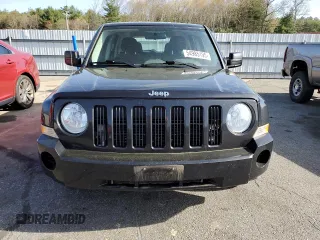 2010 Jeep Patriot Sport with VIN 1J4NF2GB0AD571175, listed as a Copart auction lot 54985195 with 112,365 mi miles and Clean Title. Bid and sale history available at carsss.com. Image 5.