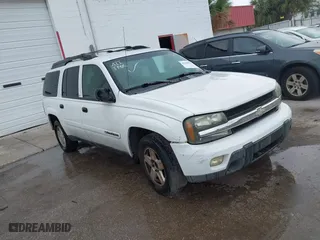 2003 Chevrolet TrailBlazer EXT LT with VIN 1GNES16S036152903, listed as a IAAI auction lot 41928700 with 180,771 mi miles. Bid and sale history available at carsss.com. Image 1.
