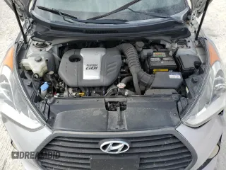 2016 Hyundai Veloster Turbo with VIN KMHTC6AEXGU255318, listed as a Copart auction lot 77101544 with 0 mi miles and Salvage Title. Bid and sale history available at carsss.com. Image 11.